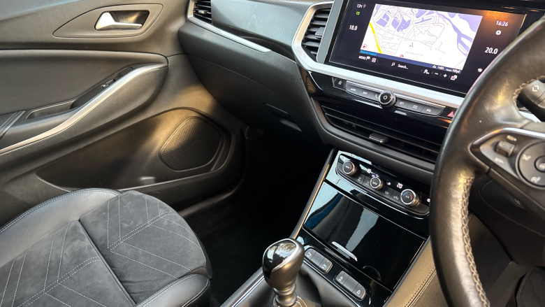 Vauxhall Grandland 1.2 Turbo Ultimate 5dr Petrol Hatchback